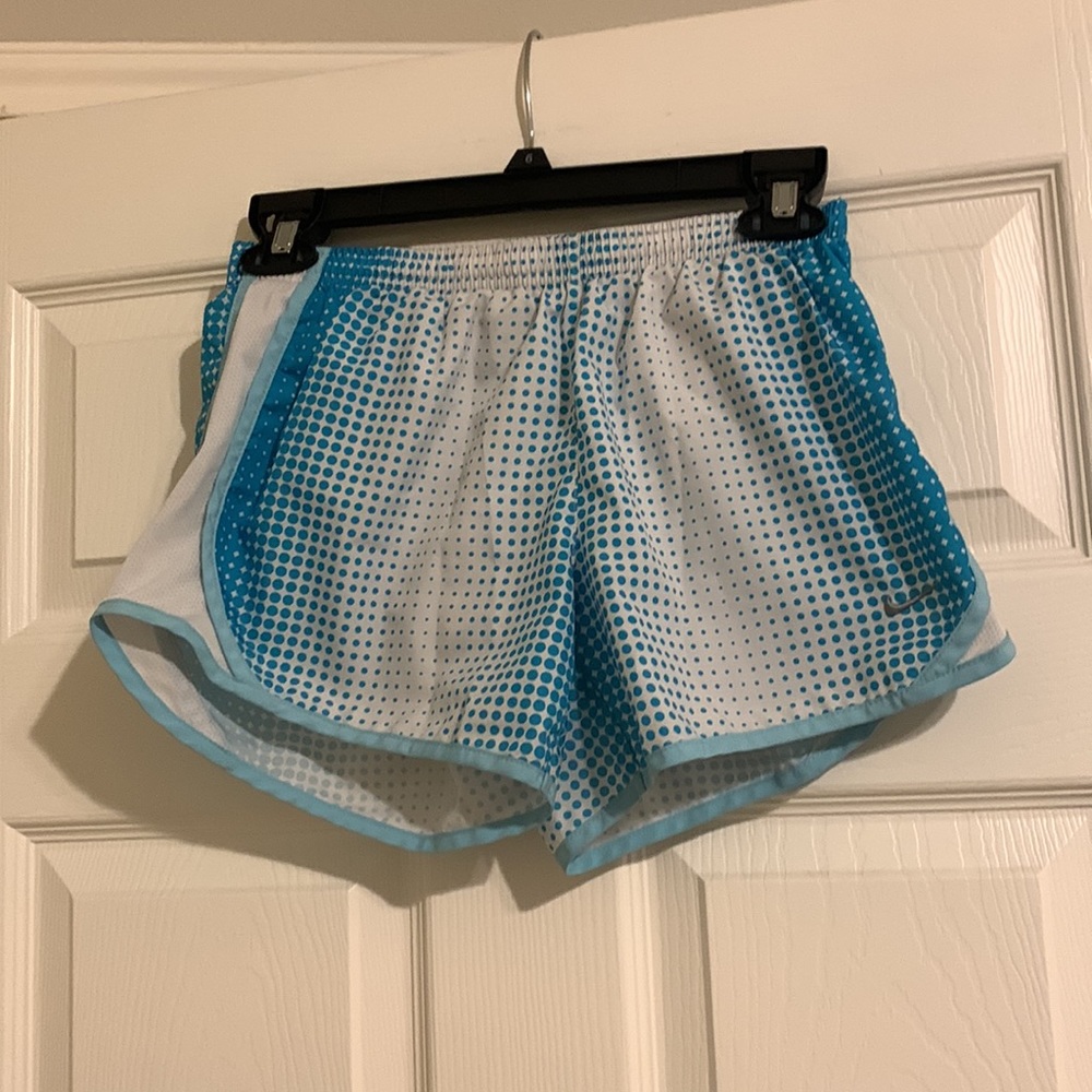 Girls Nike White Athletic Dri-Fit Shorts - Picture 4 of 6
